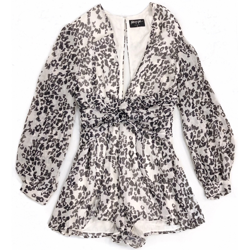 Nasty Gal Leopard Print Romper Playsuit Women’s Medium Long Sleeve Black White - Picture 10 of 11